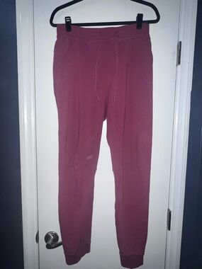lululemon athletica Men's Burgundy Jogger Sweatpants